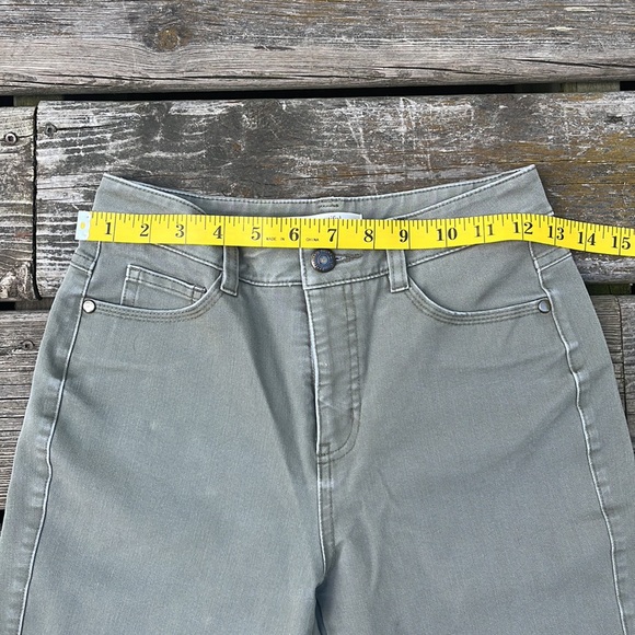 L&Beautiful Cropped Pants - Picture 8 of 12